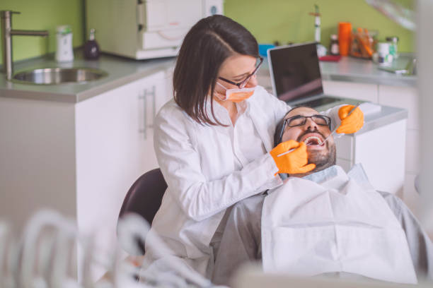 Best Emergency Tooth Extraction  in Conneaut Lakeshore, PA